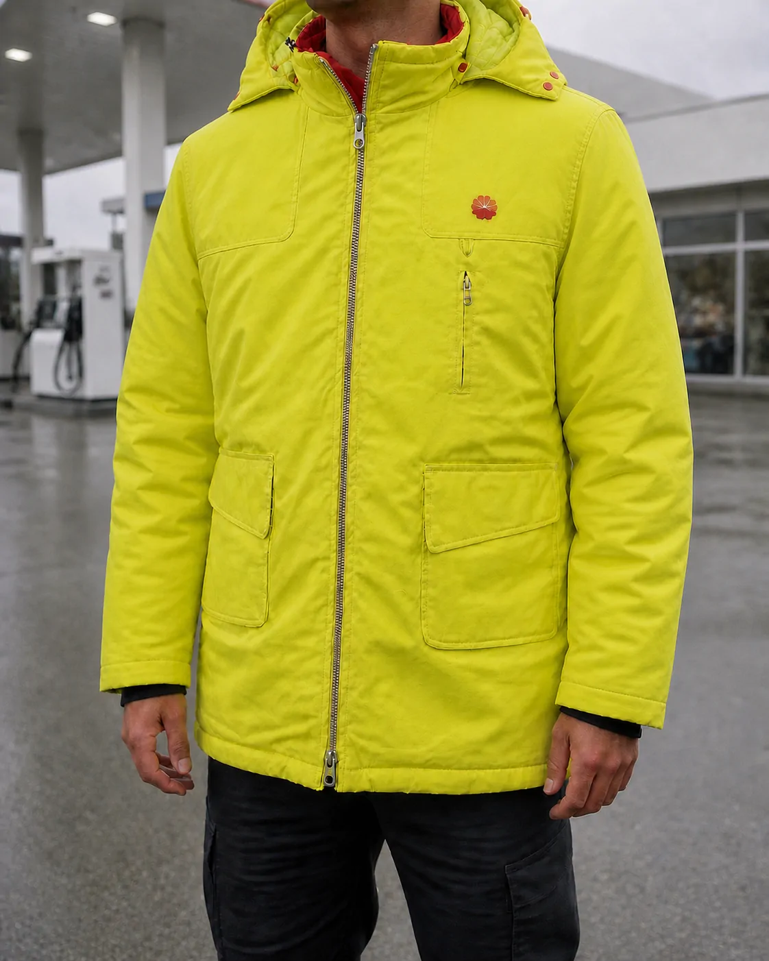PetroChina yellow insulated service-station jacket project